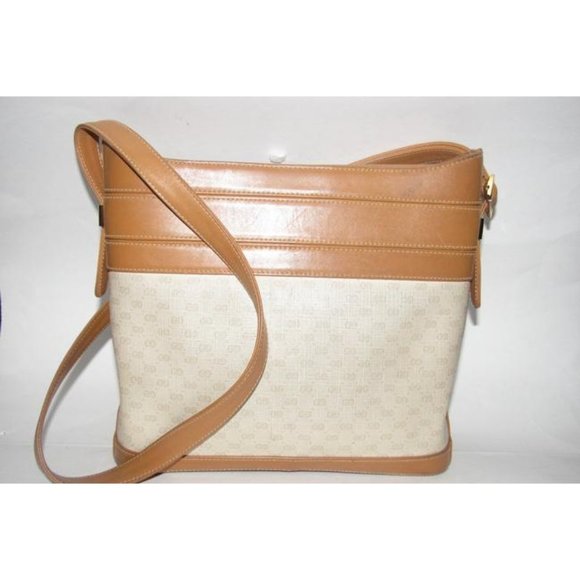 Gucci Vintage Bucket Style Ivory Coated Canvas With Camel Trim - Picture 9 of 11